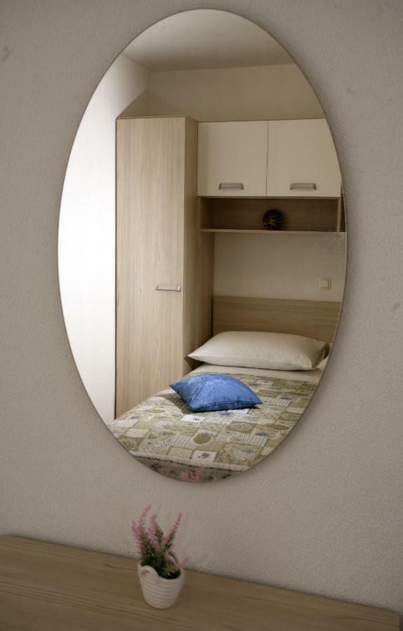 Апартаменты Apartman Fantasy Трогир Экстерьер фото