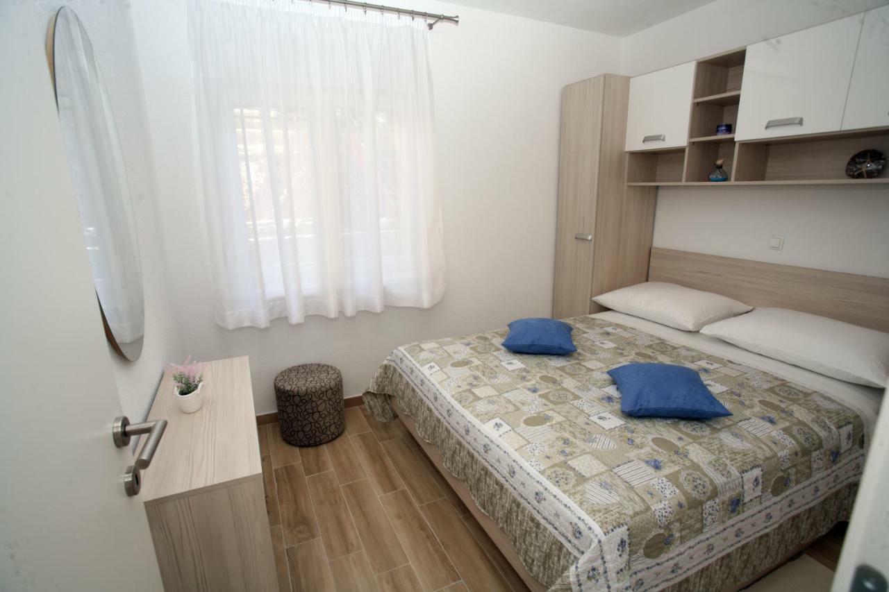 Апартаменты Apartman Fantasy Трогир Экстерьер фото